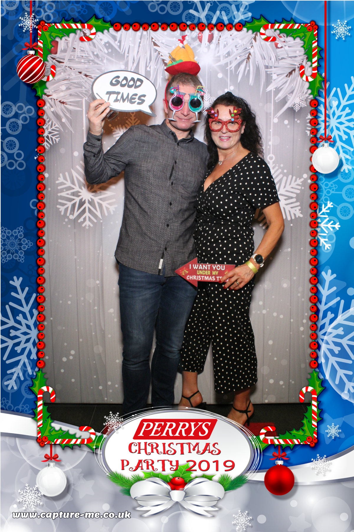 Perrys Aylesbury Christmas Party | View more photos from the event at gallery.capture-me.co.uk/u/Capture-me/Perrys-Aylesbury-Christmas-Party